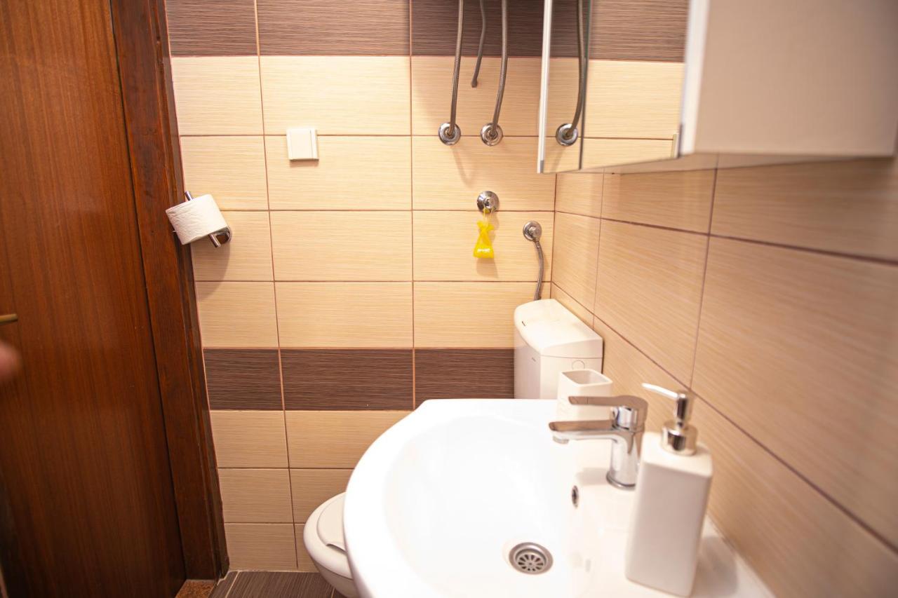 Apartman Luka Fazana Exterior photo