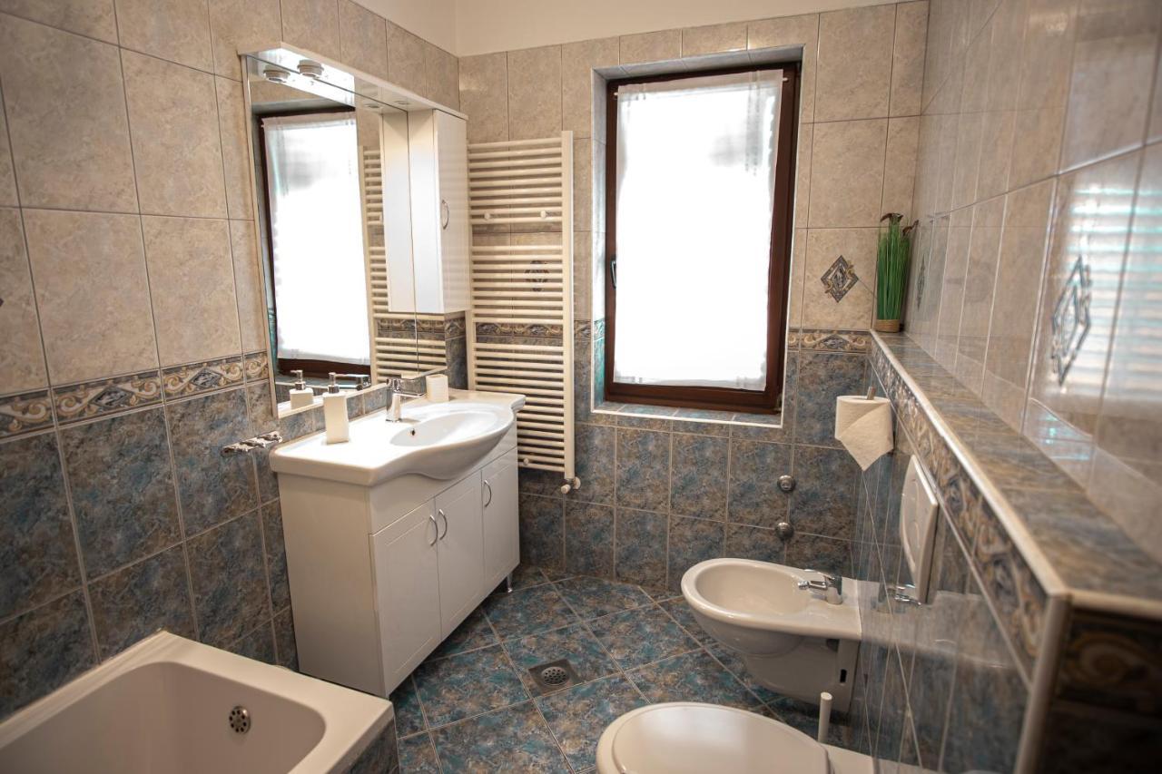 Apartman Luka Fazana Exterior photo